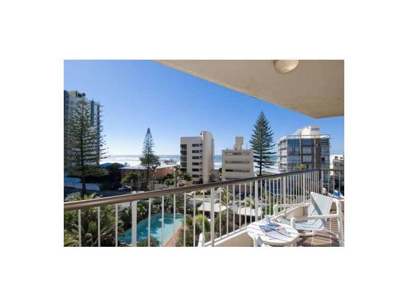 10 Vista St, Surfers Paradise QLD 4217