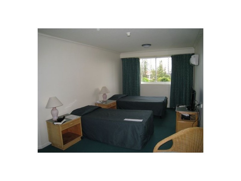 Surfers Paradise QLD 4217