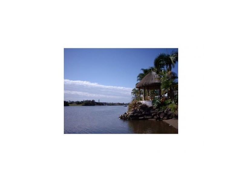 Carrara QLD 4211