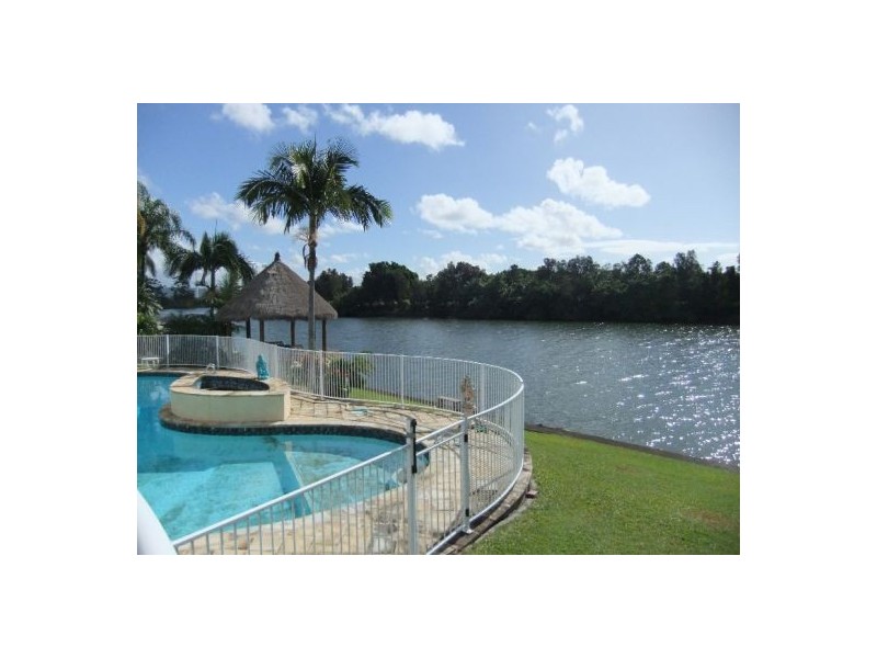 Carrara QLD 4211