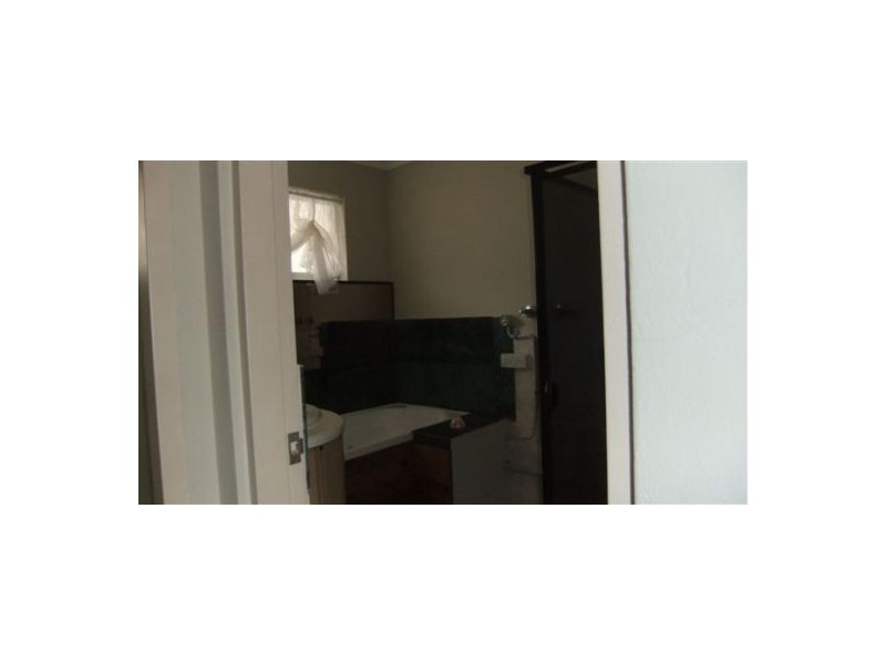 22 Monaco St, Surfers Paradise QLD 4217