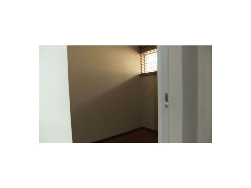 22 Monaco St, Surfers Paradise QLD 4217