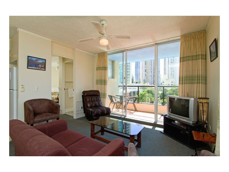 21 Clifford St, Surfers Paradise QLD 4217