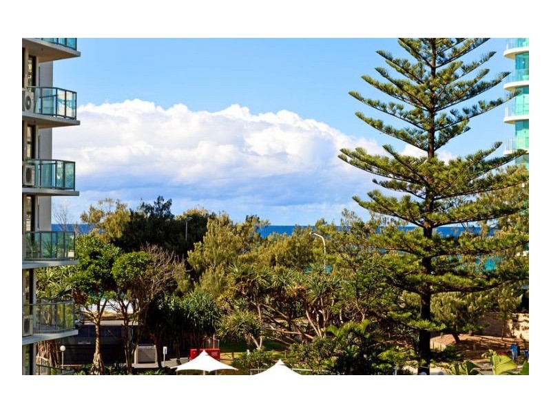 21 Clifford St, Surfers Paradise QLD 4217