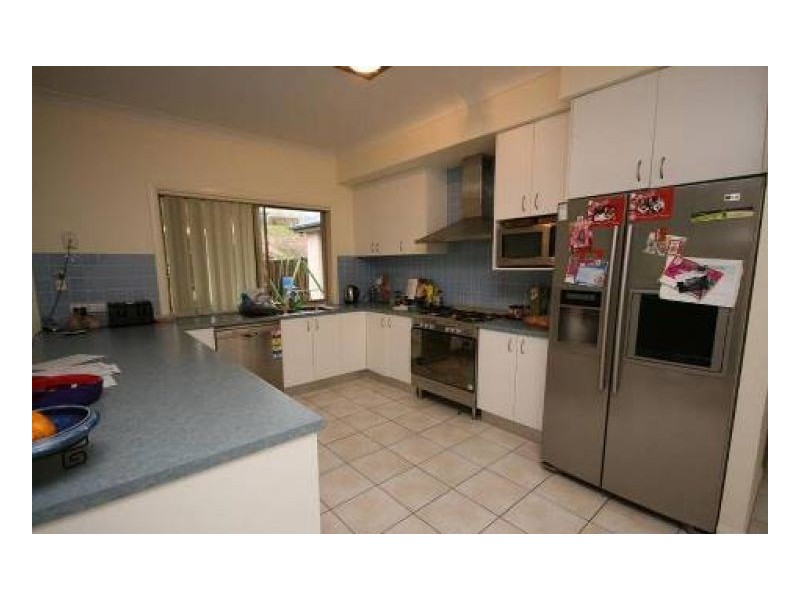 37 Barrington St, Upper Coomera QLD 4209