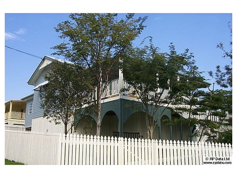 29 Dahlia Street, Cannon Hill QLD 4170