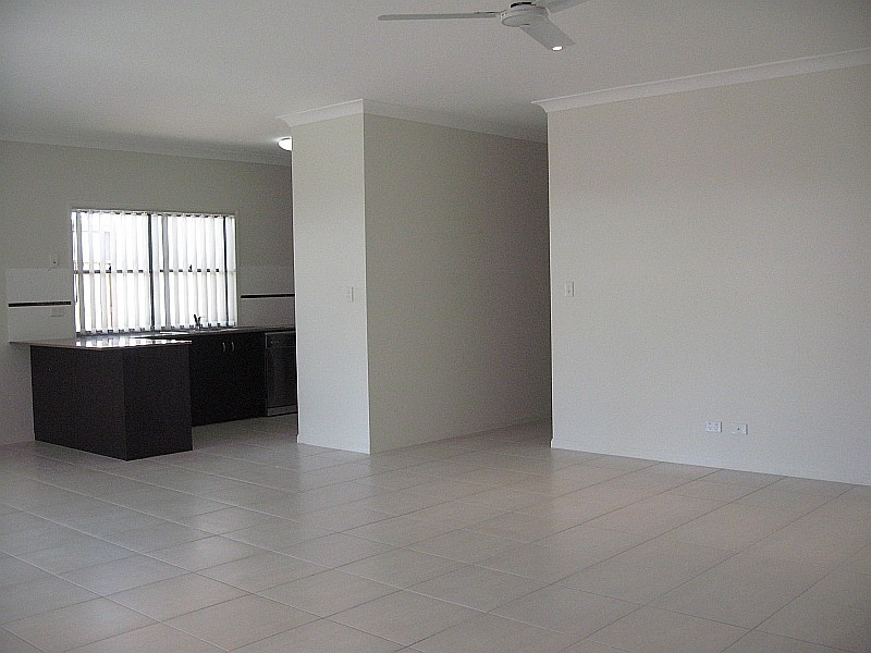 39 Maidenhair Dve, Narangba QLD 4504