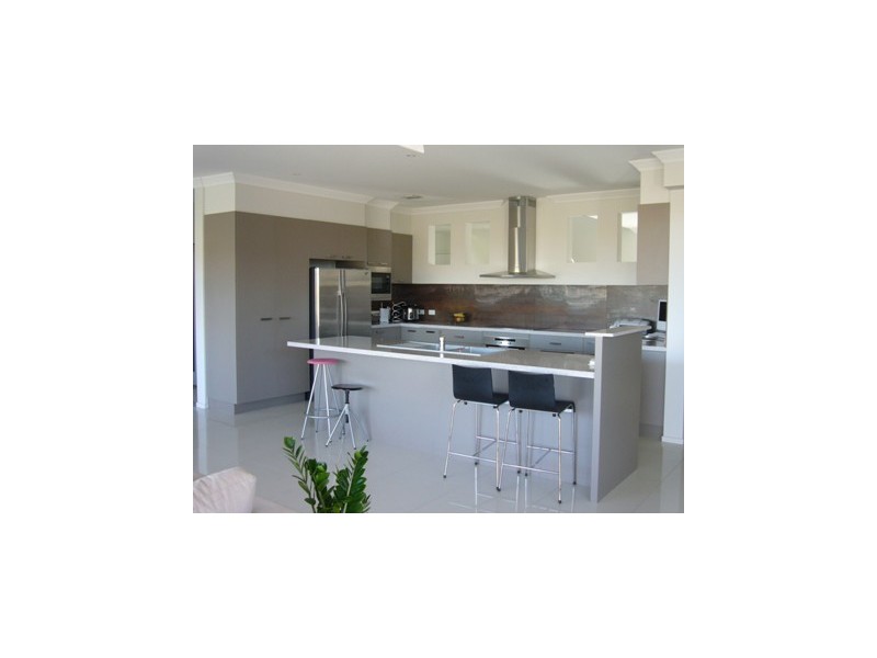 Eight Mile Plains QLD 4113