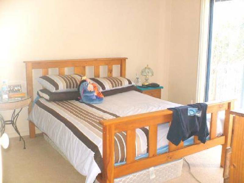 Pacific Pines QLD 4211