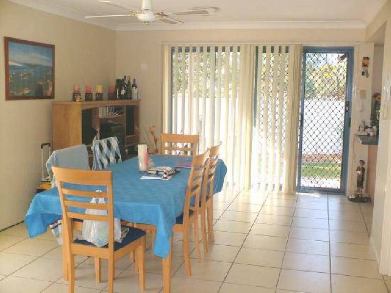 Pacific Pines QLD 4211