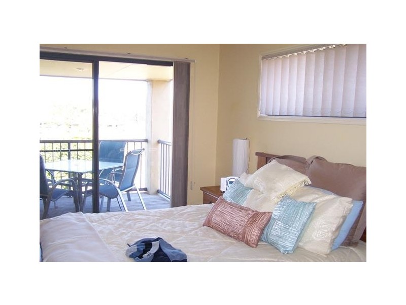 Pacific Pines QLD 4211