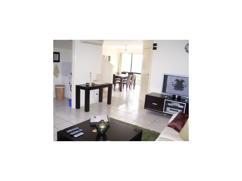 Pacific Pines QLD 4211