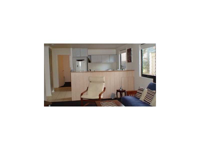 5/82-86 Mein St, Scarborough QLD 4020