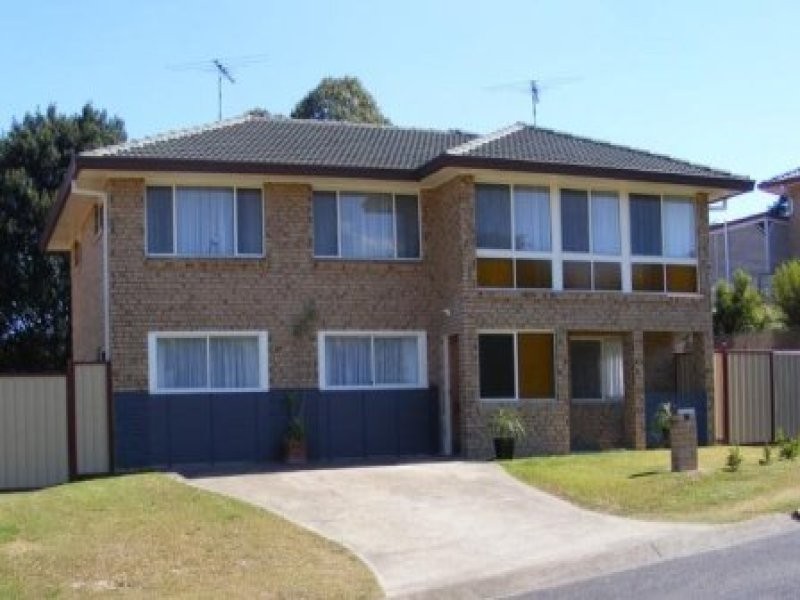 3 Cummin St, Wishart QLD 4122