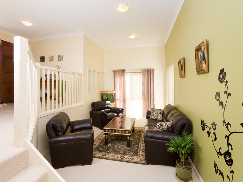 48 Swallowtail Cr, Springfield Lakes QLD 4300