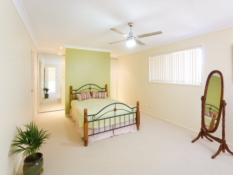 48 Swallowtail Cr, Springfield Lakes QLD 4300