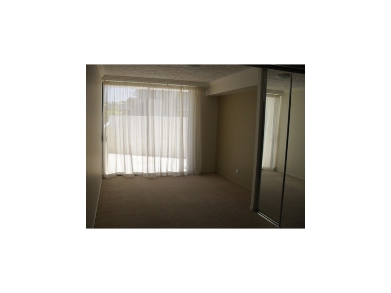 443/ 803 Stanley St, Woolloongabba QLD 4102