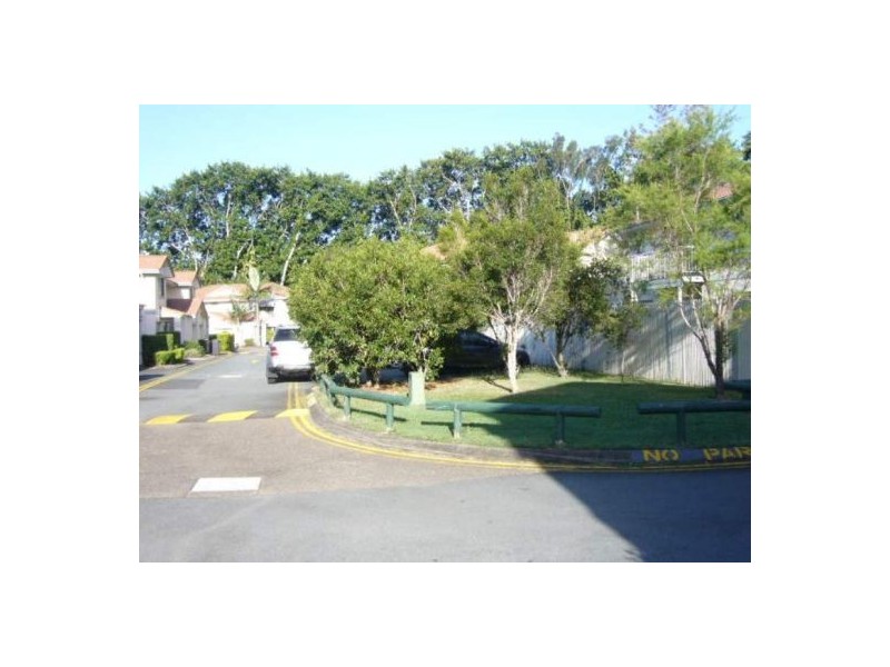 26/11 Glin Avenue, Newmarket QLD 4051