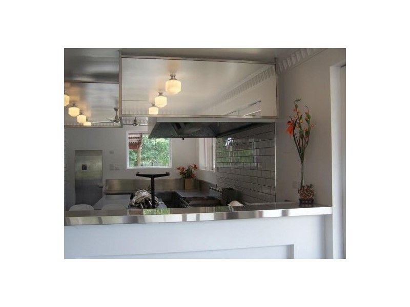 19 orontes road, Yeronga QLD 4104