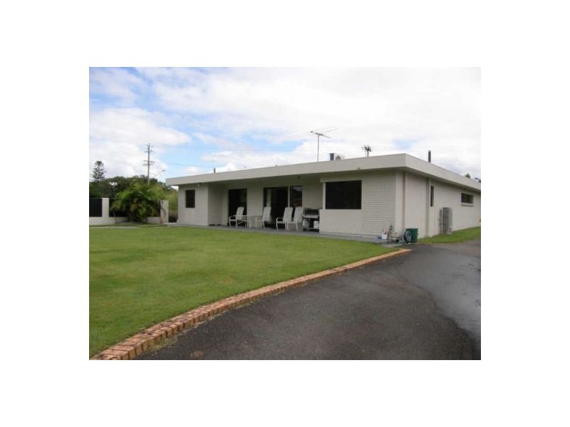 120 Mt Cotton Road, Capalaba QLD 4157
