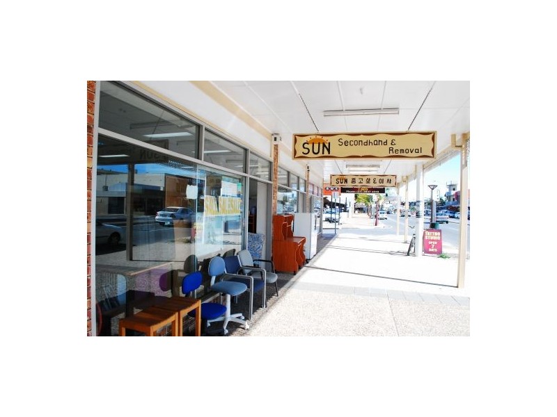 51 Old Cleveland Rd, Greenslopes QLD 4120