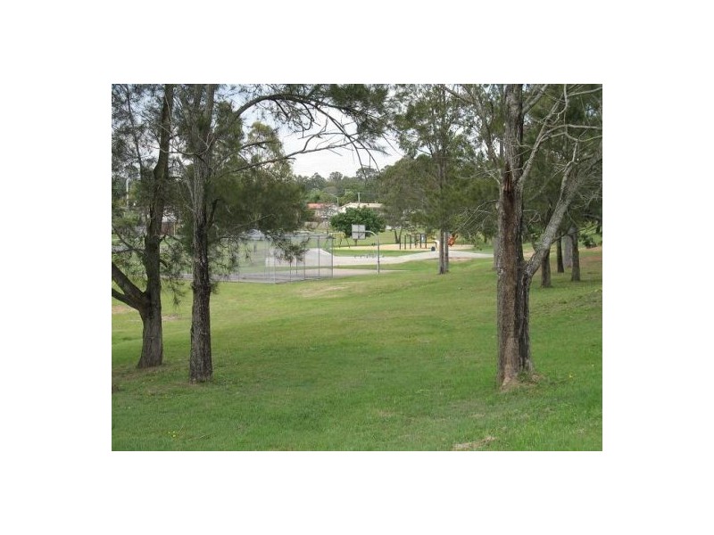 1 Huxley Court, Loganholme QLD 4129