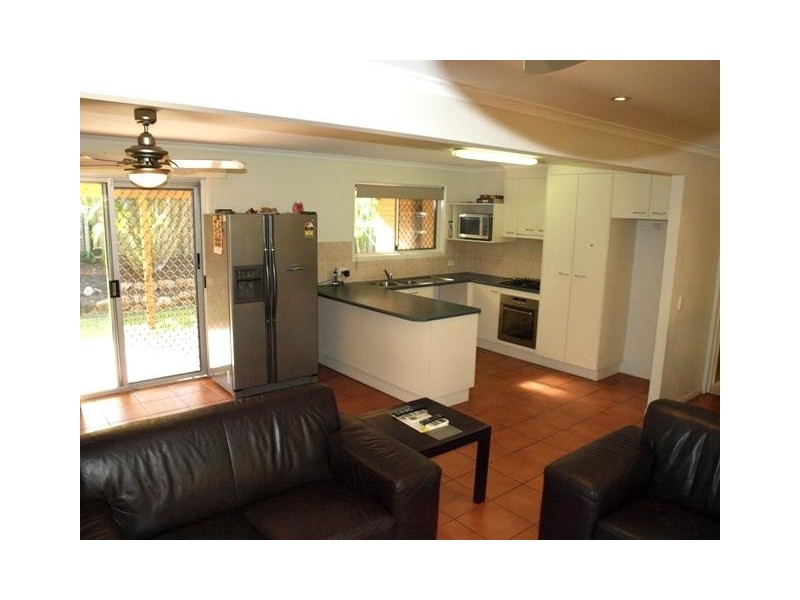 1 Honeybrook St, Runcorn QLD 4113