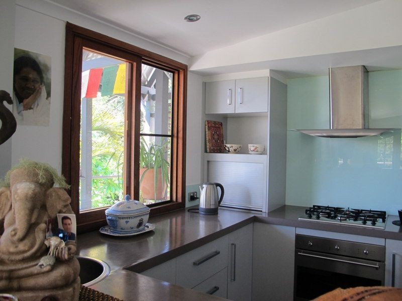 136 Bowraville Rd, Bellingen NSW 2454