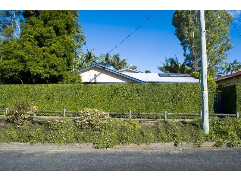 10-12 Hyde Street (Rivendell Guest House ), Bellingen NSW 2454