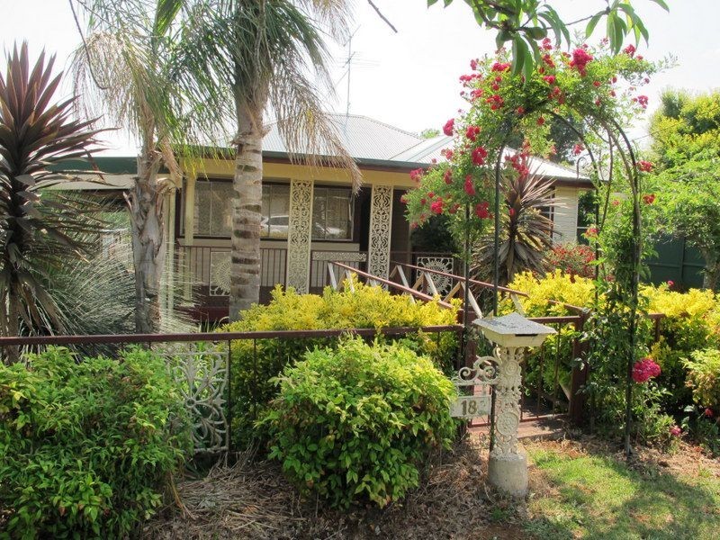 18 Vine Street, Dorrigo NSW 2453