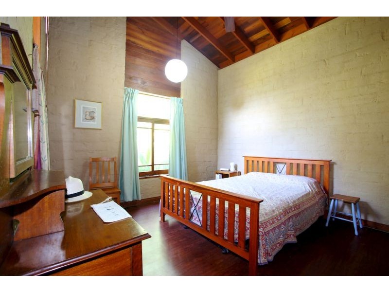 57 McDougall Place Fernmount, Bellingen NSW 2454