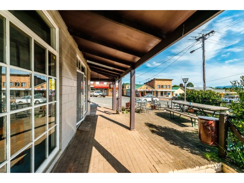 12 Cudgery Street, Dorrigo NSW 2453