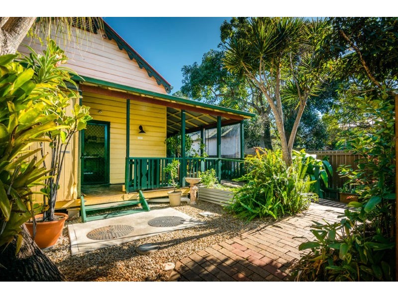 2 Oak Street, Bellingen NSW 2454