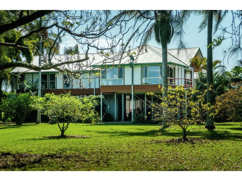 111 Old Ferry Road, Raleigh NSW 2454