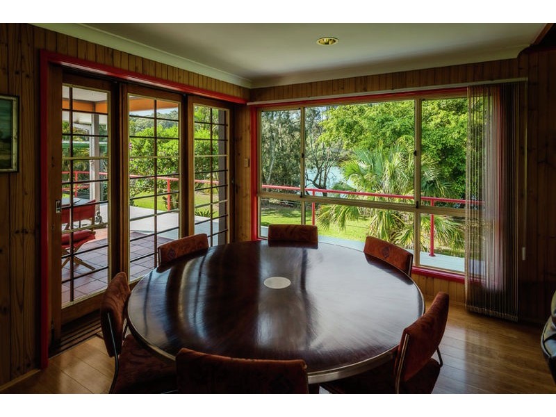 111 Old Ferry Road, Raleigh NSW 2454