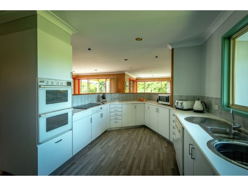 111 Old Ferry Road, Raleigh NSW 2454