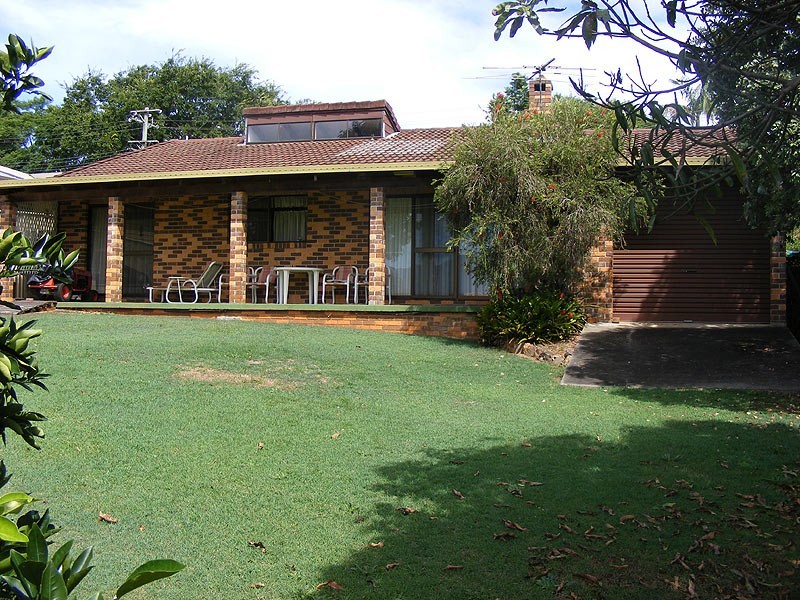 16 McNally Street, Bellingen NSW 2454