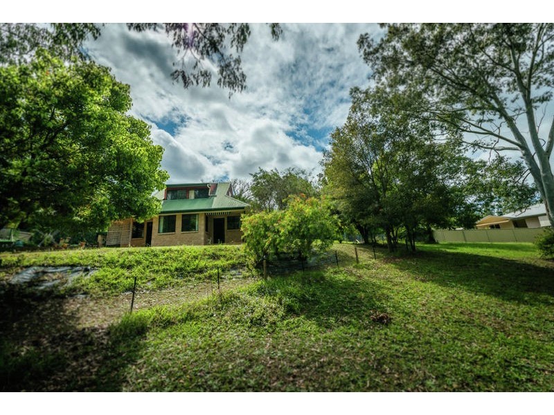 2/12 Sky Place, Bellingen NSW 2454