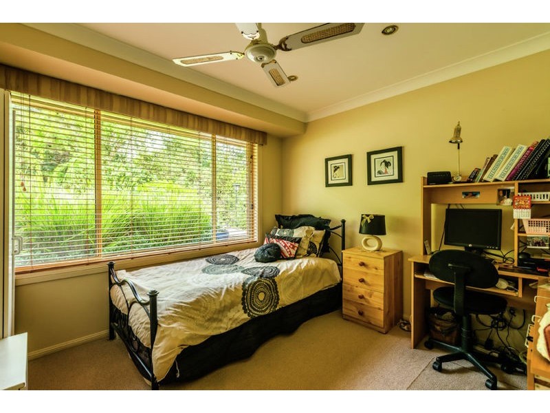 8 Tuckers Rock Road, Repton NSW 2454