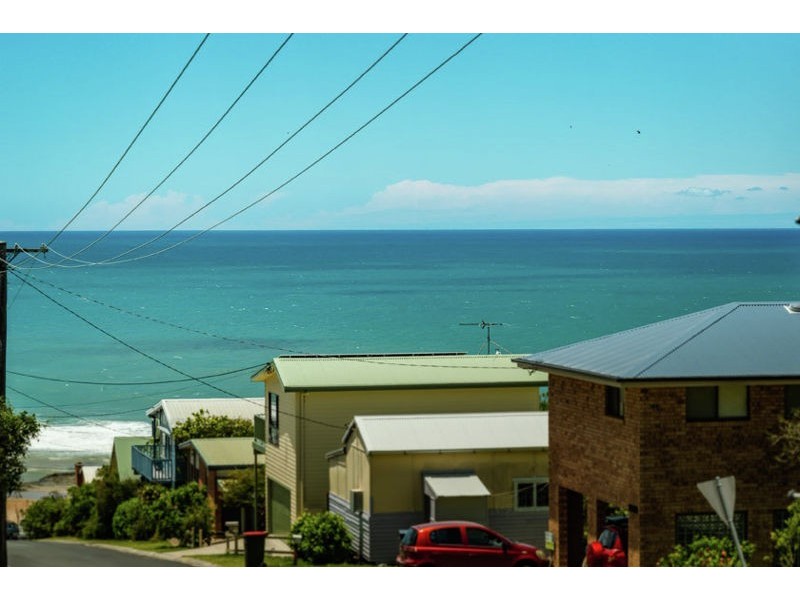 1/2 Thompson Street, Valla Beach NSW 2448