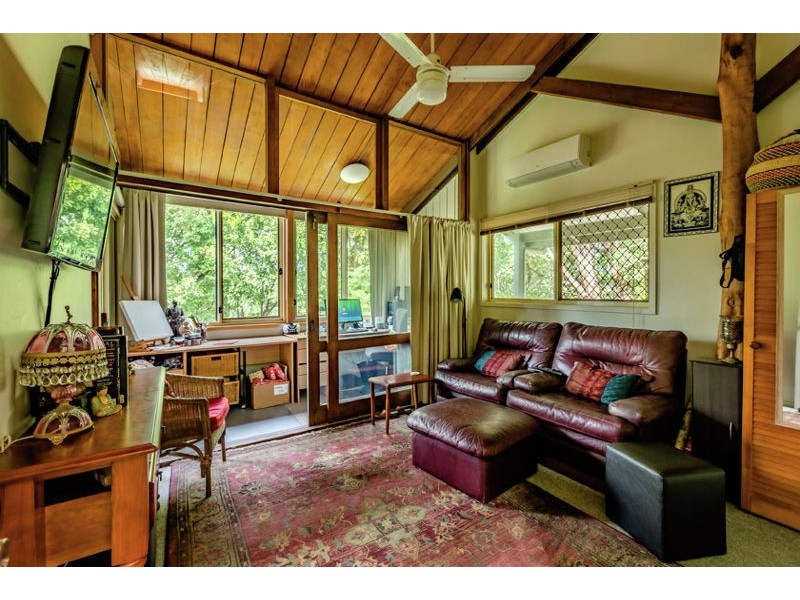 2 Casuarina Avenue, Bellingen NSW 2454