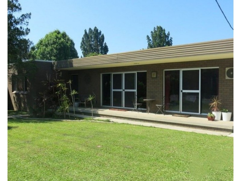 11 Hammond Street, Bellingen NSW 2454