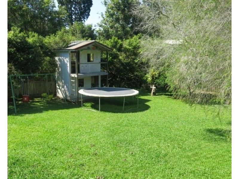 11 Hammond Street, Bellingen NSW 2454