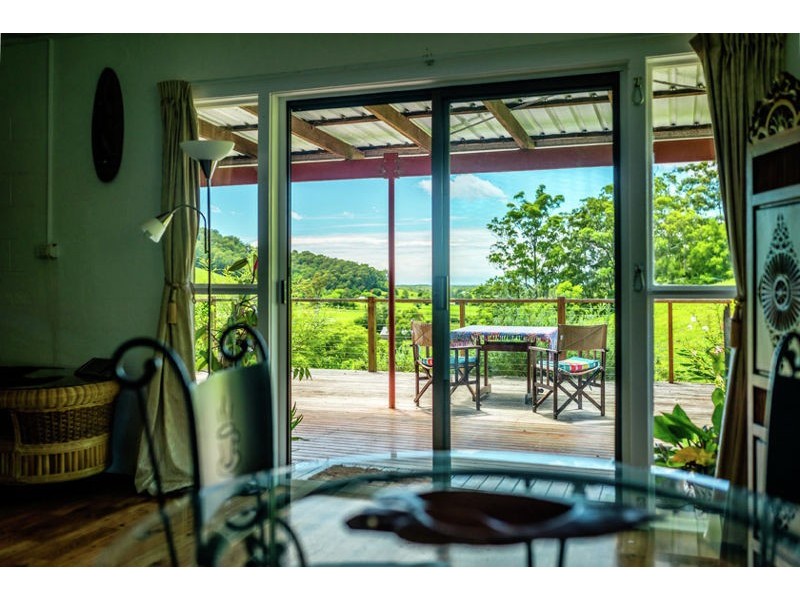 543 Crossmaglen Road, Bonville NSW 2441