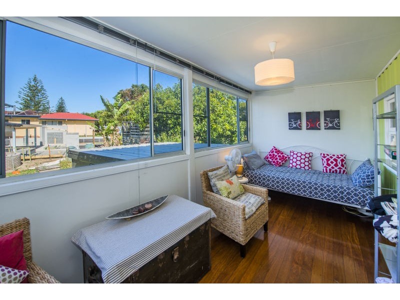 6 Rowley Street, Mylestom NSW 2454