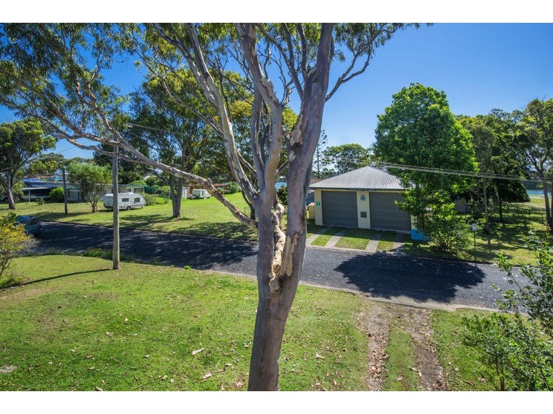 6 Rowley Street, Mylestom NSW 2454