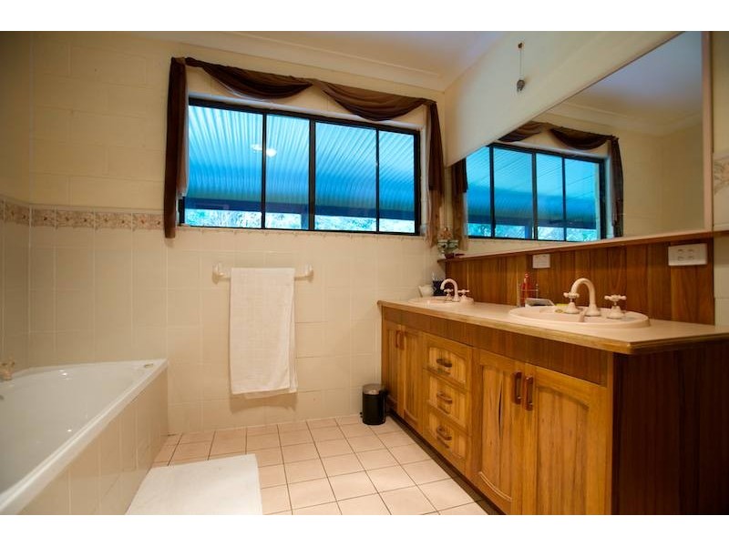 1 John Glyde Road, Bellingen NSW 2454