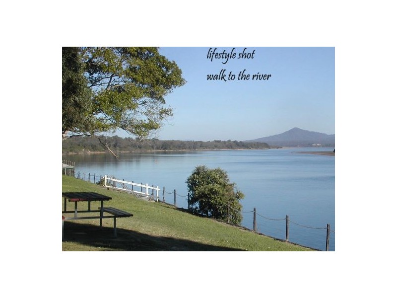 4 Azalea Avenue, Mylestom NSW 2454