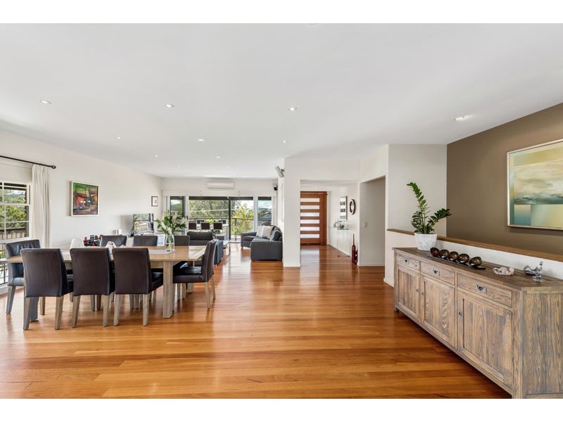 2 Elouera Drive, Sapphire Beach NSW 2450