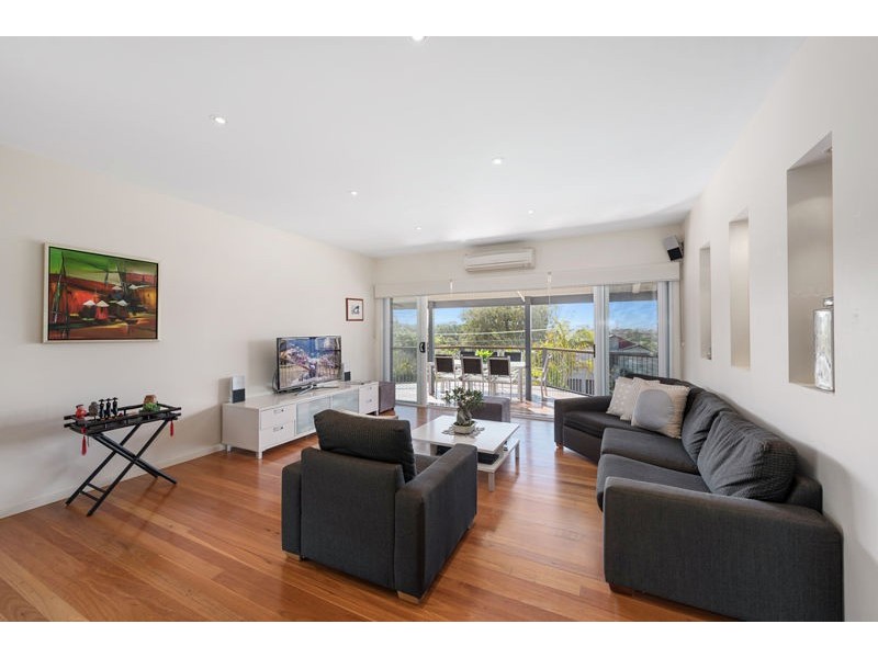 2 Elouera Drive, Sapphire Beach NSW 2450